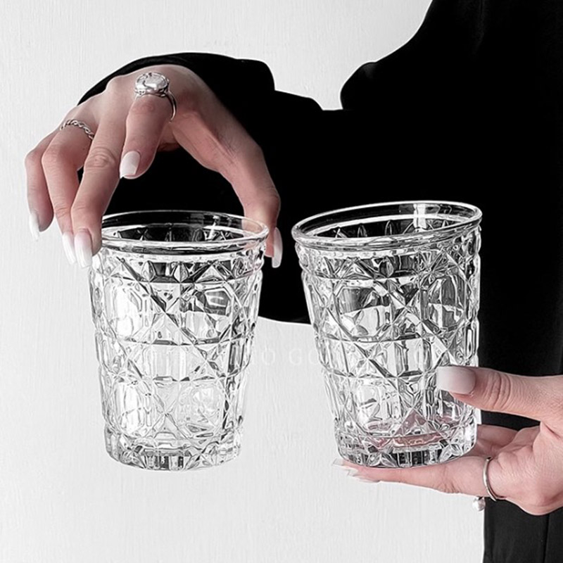 خمر الماس منقوشة ، زجاج النبيذ - مراجعة Espresso Shot Glass وسعره